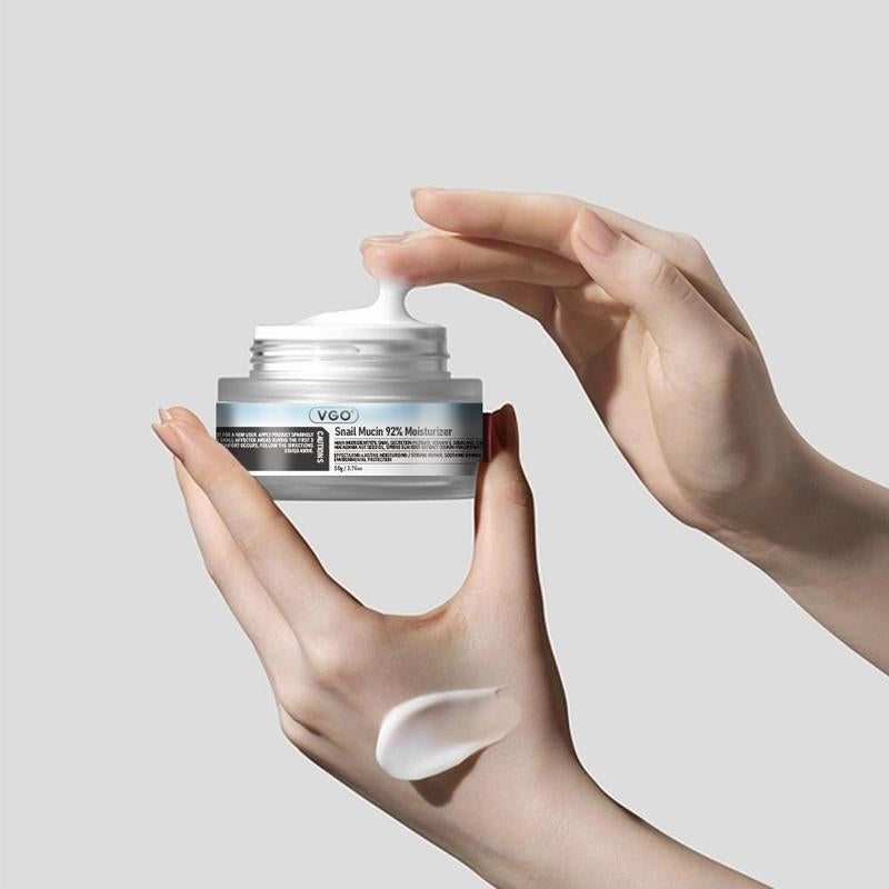 VGO Skincare Set: Vitamin C Serum & Snail Mucin 92% Gel Cream Hydration,Radiance & Revitalizing Daily Care